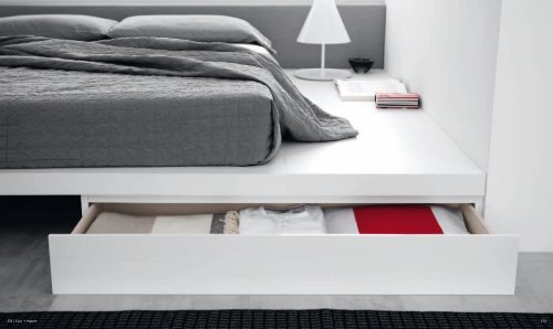 Novamobili Katalog - Betten - Kommoden - Nachttisch