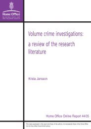 Volume crime investigations: a review of the research literature