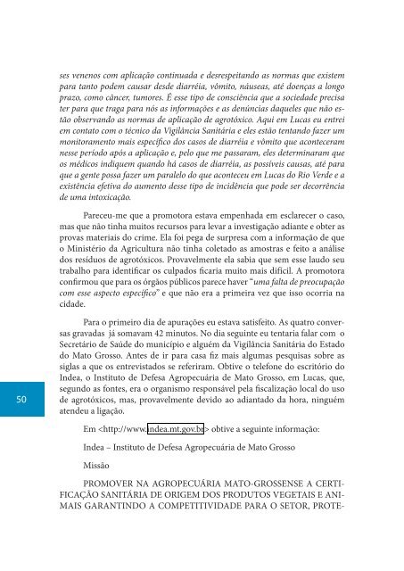 Um avião contorna o pé de jatobá e a nuvem de agrotóxico pousa ...