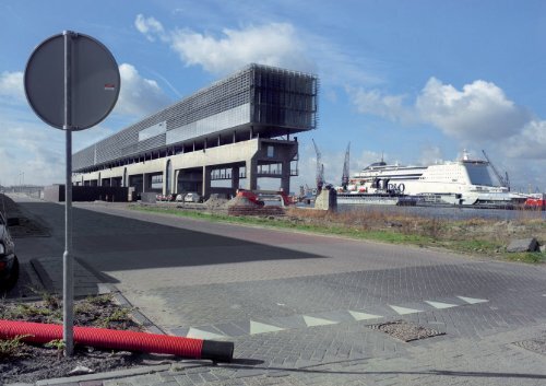 Oude gebouwen nieuwe functies - Evert Verhagen