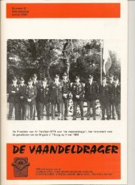 De Fuseliers van 17 Painfbat GFPI voor "de Vaandeldrager", het ...