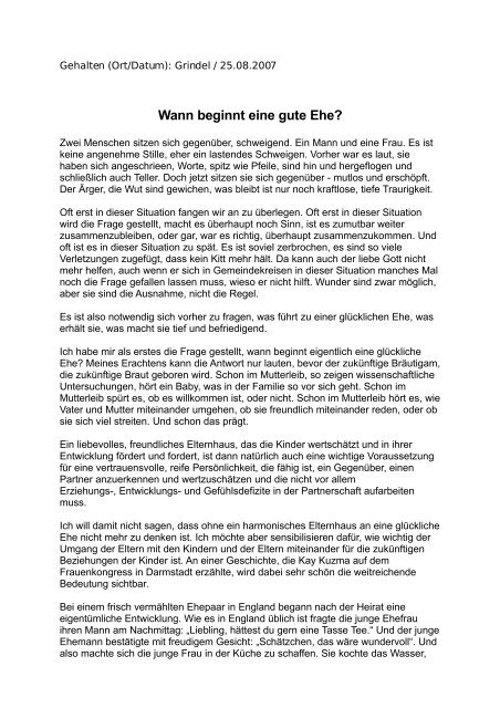 Zwei Menschen Sitzen Sich Gegenuber Schweigend