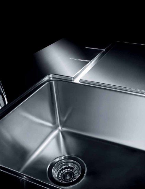 Stainless steel tray with 5 compartments 26,5 x 26,5 cm flat edge rounded  corners