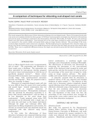 A comparison of techniques for obturating oval-shaped root canals