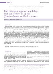 Fall nitrogen application delays leaf senescence in apple ... - INTA
