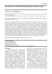 The problems of traditional and phylogenetic taxonomy of fungi