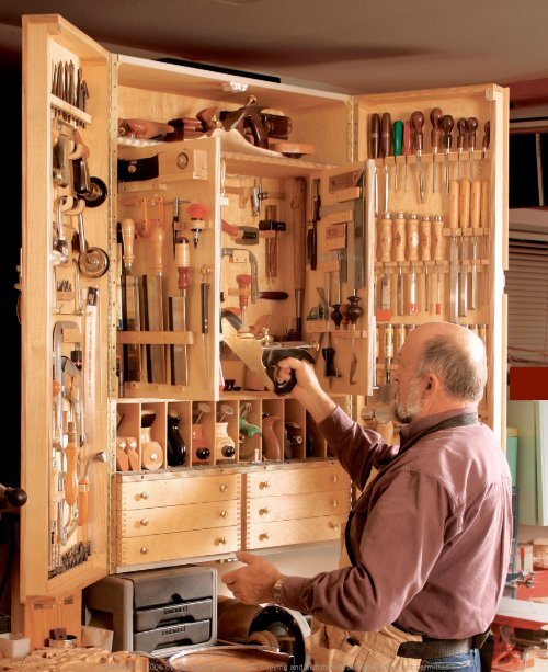 Quick To Make Tool Cabinet