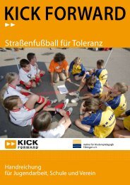 Straßenfußball für Toleranz - Institut für Friedenspädagogik Tübingen
