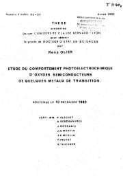 Etude du comportement photoélectrochimique d'oxydes ...