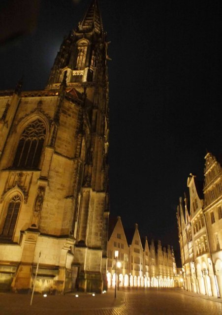 Ersti-Hilfe Wintersemester 2013/14 - Fachschaft Medizin Münster