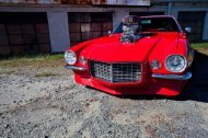 1970-chevrolet-pro-touring-red-camaro-hood-front