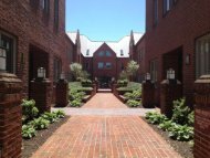 The courtyard at Alonzo M. Bell, DDS office