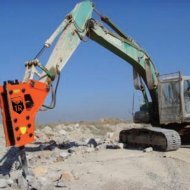 How to use TR hydraulic breaker without damage the excavator