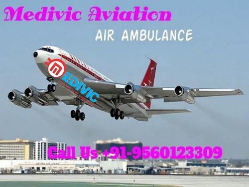 Hi-Tech ICU Air Ambulance from Patna to Delhi with Doctors Service
