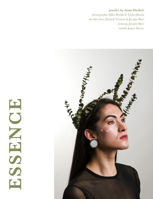 The Queen Issue (v. 17)