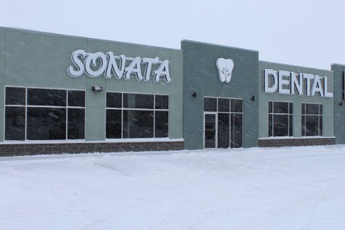 Exterior view of Airdrie dental clinic Sonata Dental