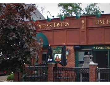 Duffy's Tavern 2 minutes drive to the south of sleep apnea specialist Shoreline Dental Care