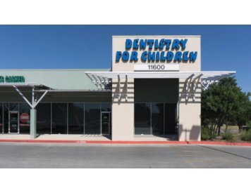 Exterior view Helotes Pediatric Dentistry & Orthodontics San Antonio, TX 78250