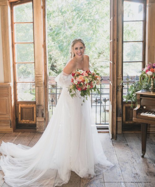 Real Weddings Magazine's “Glamour on the Ranch“ Cover Model Finalist Photo Shoot - Winter/Spring 2019 - Featuring some of the Best Wedding Vendors in Sacramento, Tahoe and throughout Northern California!