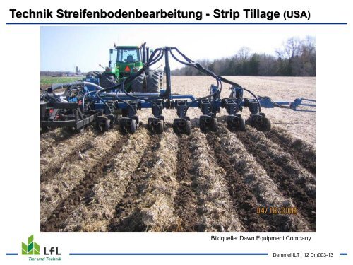 Streifenbodenbearbeitung / Strip Tillage im Mais - Bayern