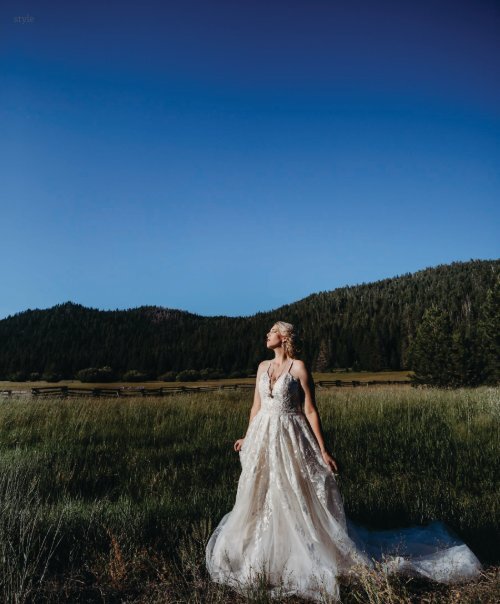 Real Weddings Magazine's “The Mountains are Calling“ Styled Shoot - Fall 2020 - Featuring some of the Best Wedding Vendors in Sacramento, Tahoe and throughout Northern California!