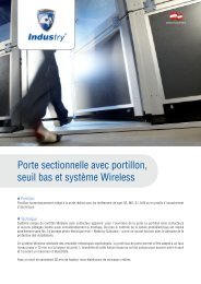 Porte sectionnelle avec portillon, seuil bas et système ... - Guttomat